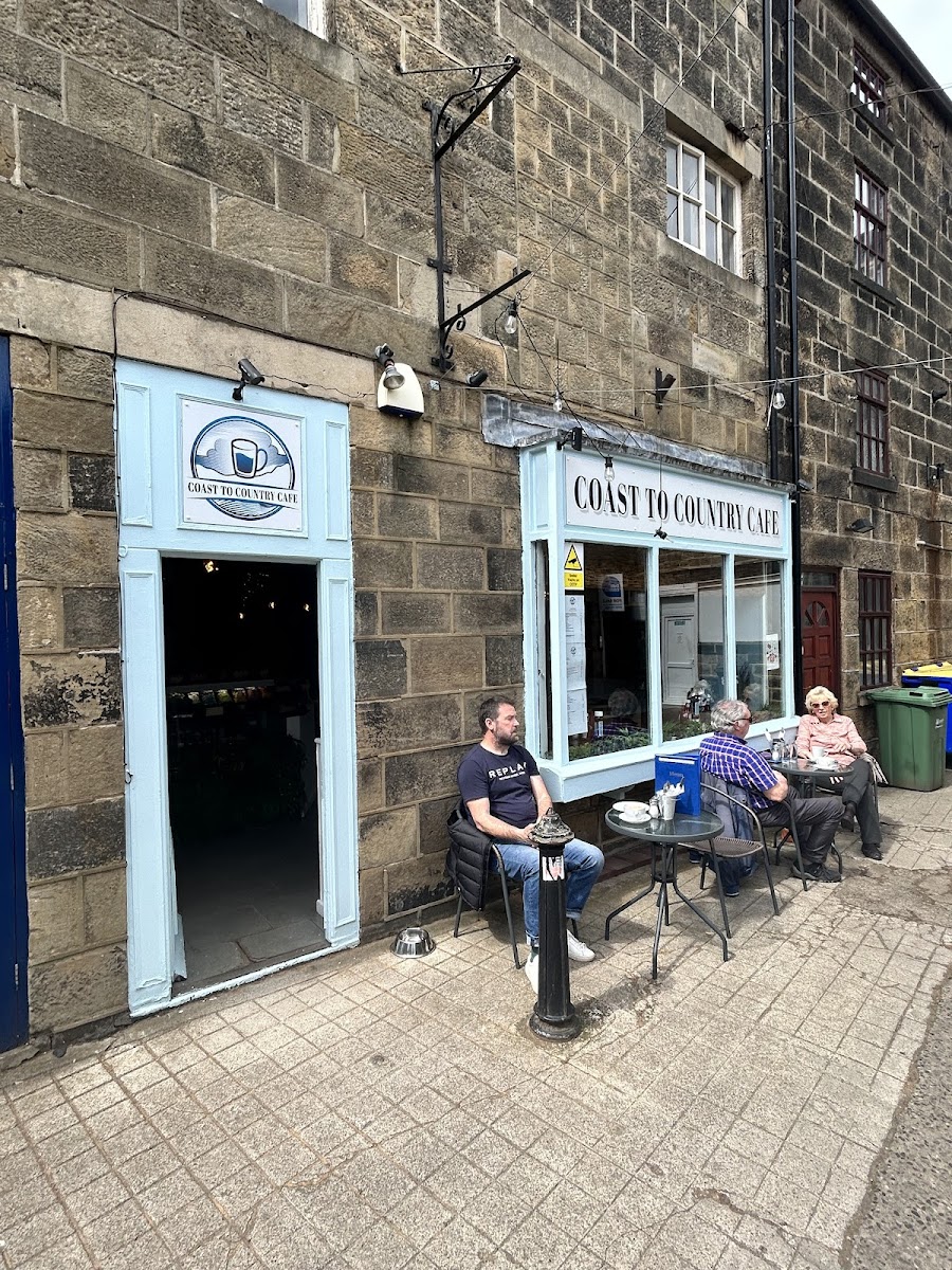 Coast To Country Cafe